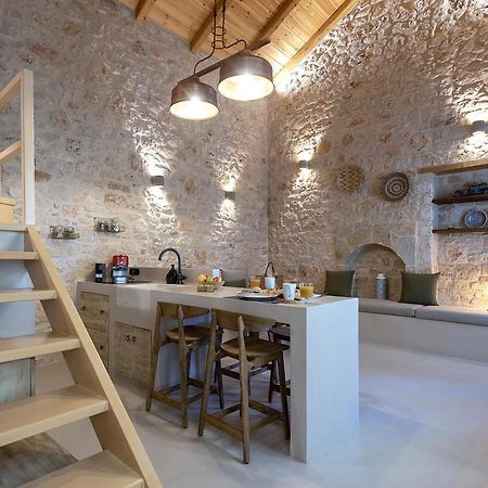 Villa Phaedra Chalki Town Bagian luar foto