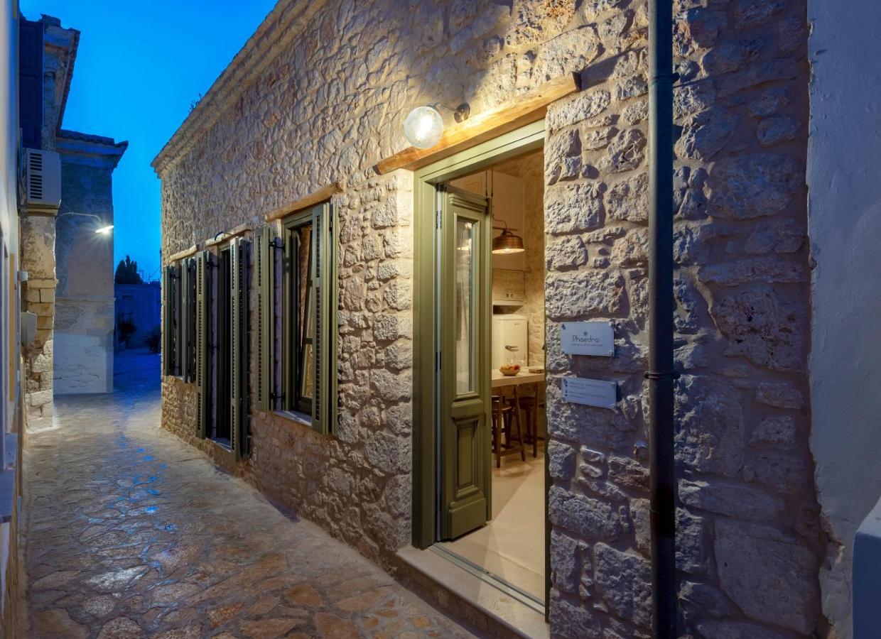 Villa Phaedra Chalki Town Bagian luar foto