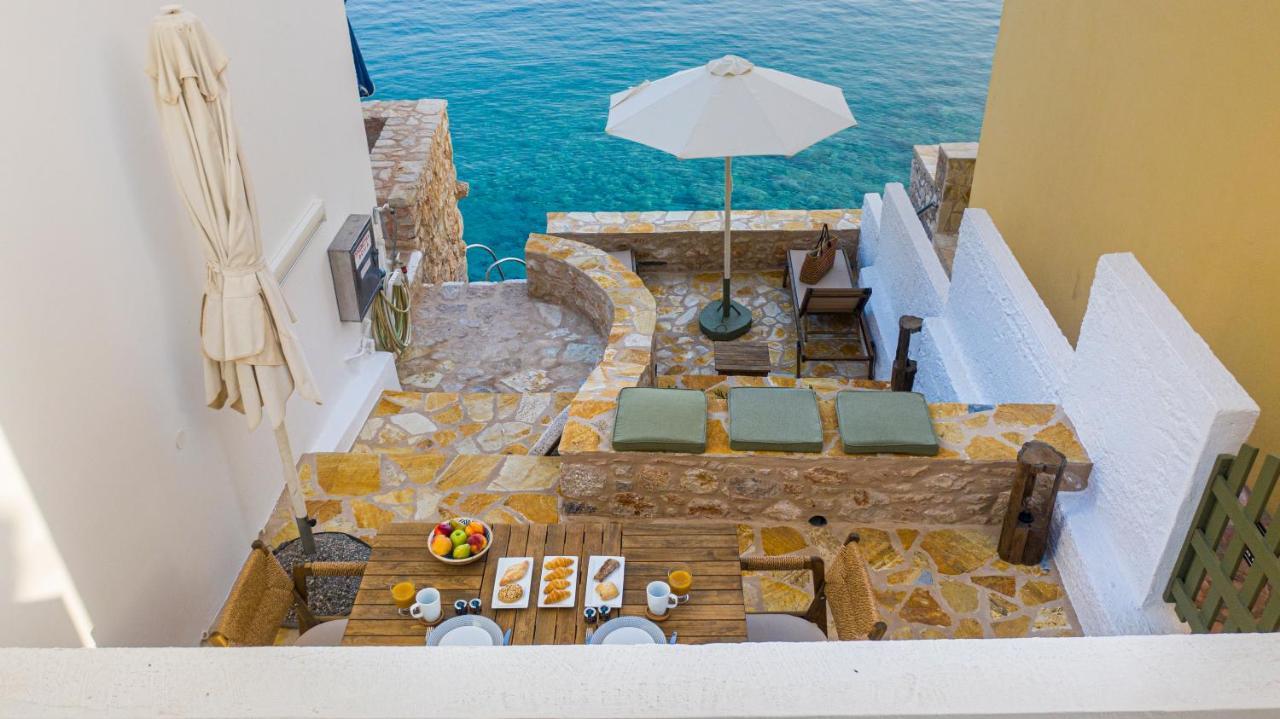 Villa Phaedra Chalki Town Bagian luar foto